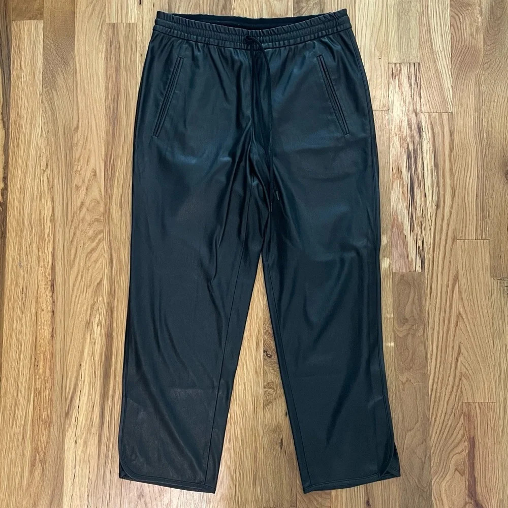 BCBG MAXAZRIA Vegan Faux Leather Black Cropped Pants Size XS